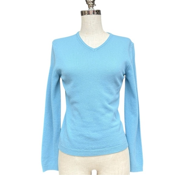United Colors of Benetton Light Blue Sweater, Small Fit - Picture 4 of 8